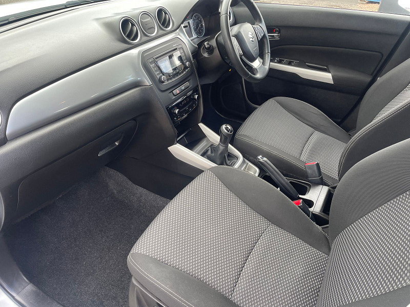 Suzuki Vitara 1.6L SZ4 SUV 5dr Petrol Manual Euro 6 (118 bhp)