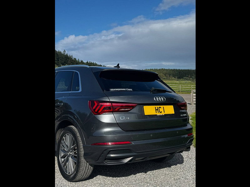 Audi Q3 1.5 TFSI CoD 35 S line SUV 5dr Petrol Manual Euro 6 (s/s) (150 ps)