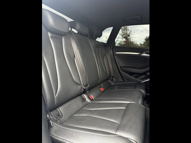 Audi S3 2.0 TFSI Black Edition Sportback 5dr Petrol S Tronic quattro Euro 6 (s/s) (300 ps)