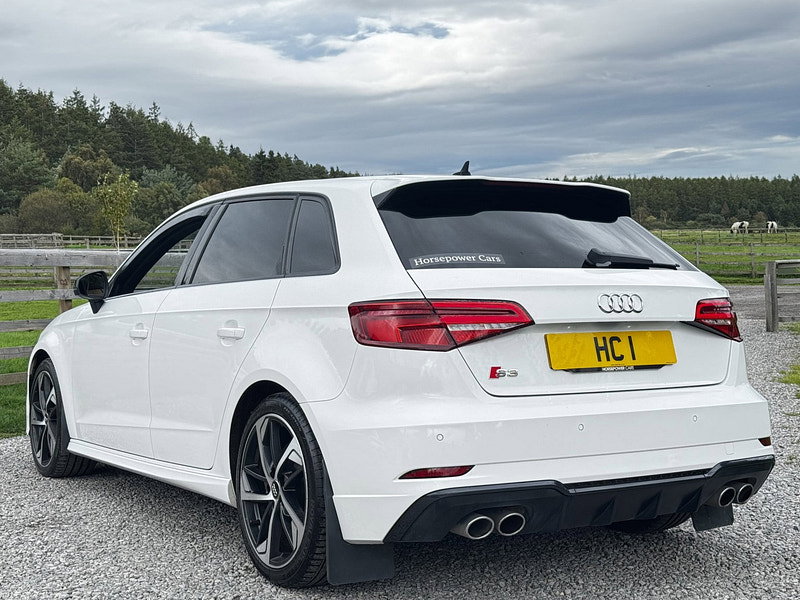 Audi S3 2.0 TFSI Black Edition Sportback 5dr Petrol S Tronic quattro Euro 6 (s/s) (300 ps)