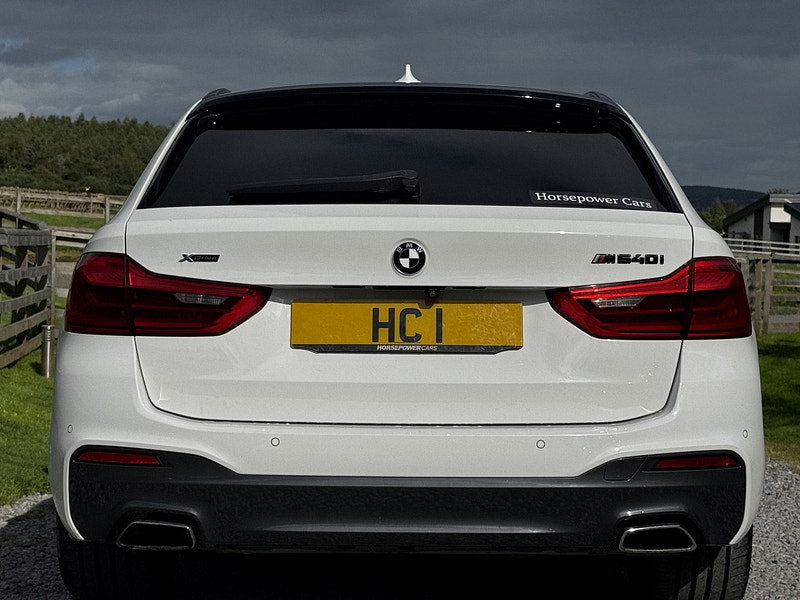 BMW 5 Series 3.0 540i M Sport Touring 5dr Petrol Auto xDrive Euro 6 (s/s) (340 ps)