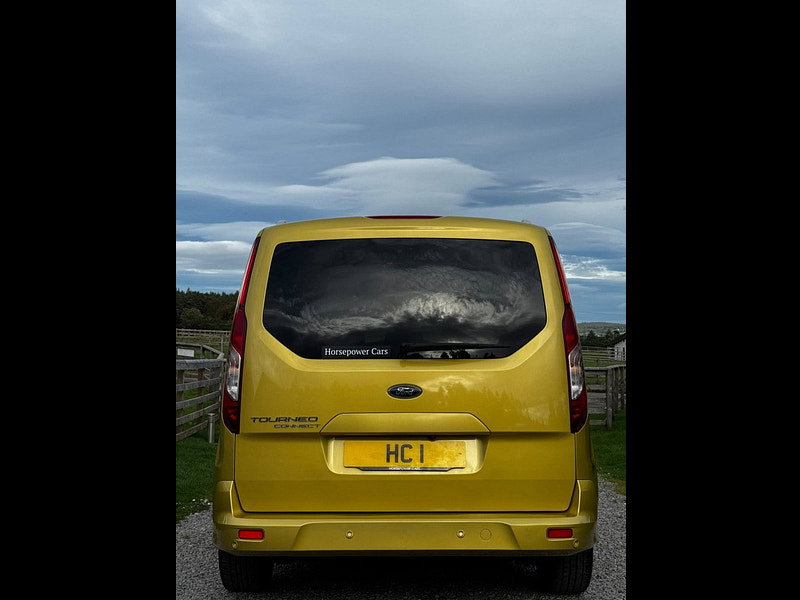Ford Tourneo Connect 1.5 TDCi Titanium MPV 5dr Diesel Manual Euro 6 (100 ps)