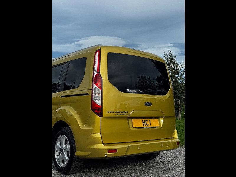 Ford Tourneo Connect 1.5 TDCi Titanium MPV 5dr Diesel Manual Euro 6 (100 ps)