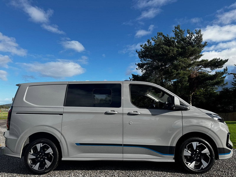 Ford Transit Custom 2.0 320 EcoBlue Sport Crew Van Double Cab 5dr Diesel Auto L1 H1 Euro 6 (s/s) (170 ps)