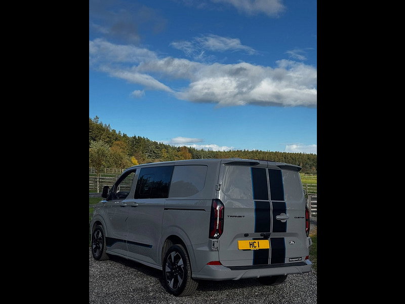 Ford Transit Custom 2.0 320 EcoBlue Sport Crew Van Double Cab 5dr Diesel Auto L1 H1 Euro 6 (s/s) (170 ps)