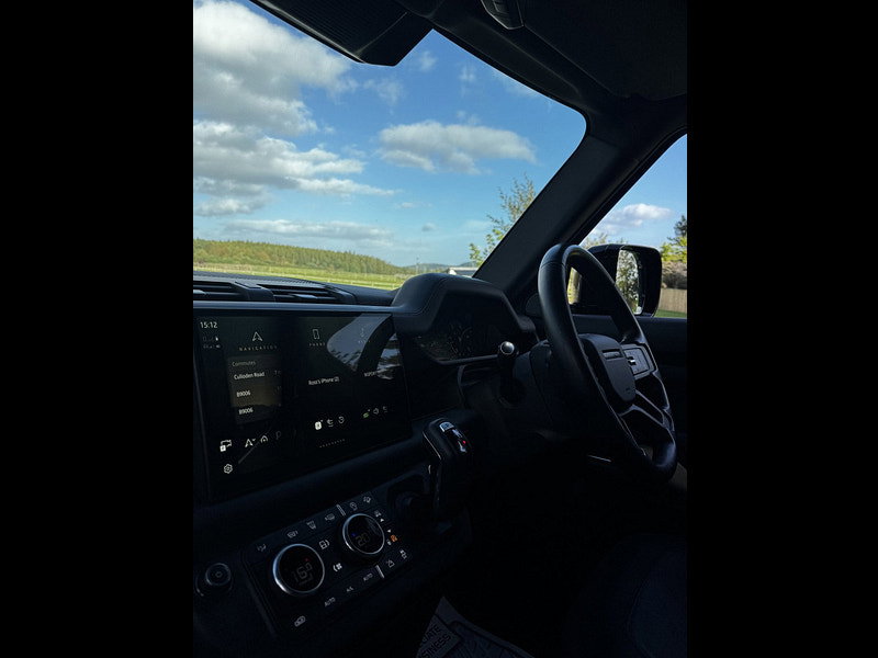 Land Rover DEFENDER 110 3.0 D300 MHEV X-Dynamic HSE Hard Top SUV 5dr Diesel Auto 4WD MWB Euro 6 (s/s) (300 ps)