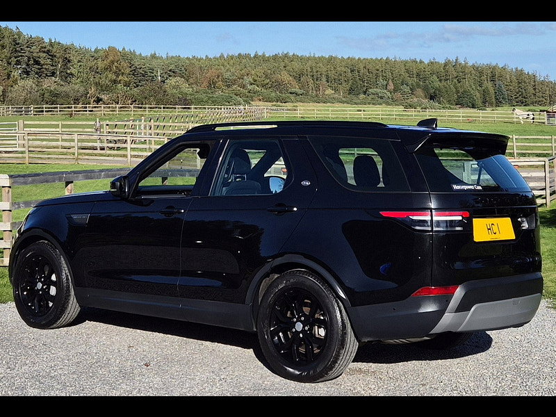 Land Rover DISCOVERY 3.0 SD V6 SE SUV 5dr Diesel Auto 4WD Euro 6 (s/s) (306 ps)
