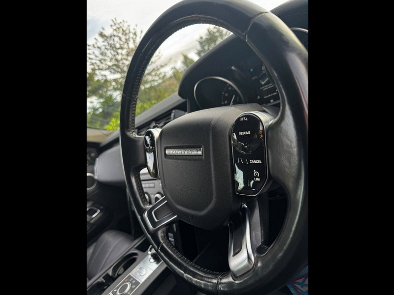 Land Rover DISCOVERY 3.0 SD V6 SE SUV 5dr Diesel Auto 4WD Euro 6 (s/s) (306 ps)