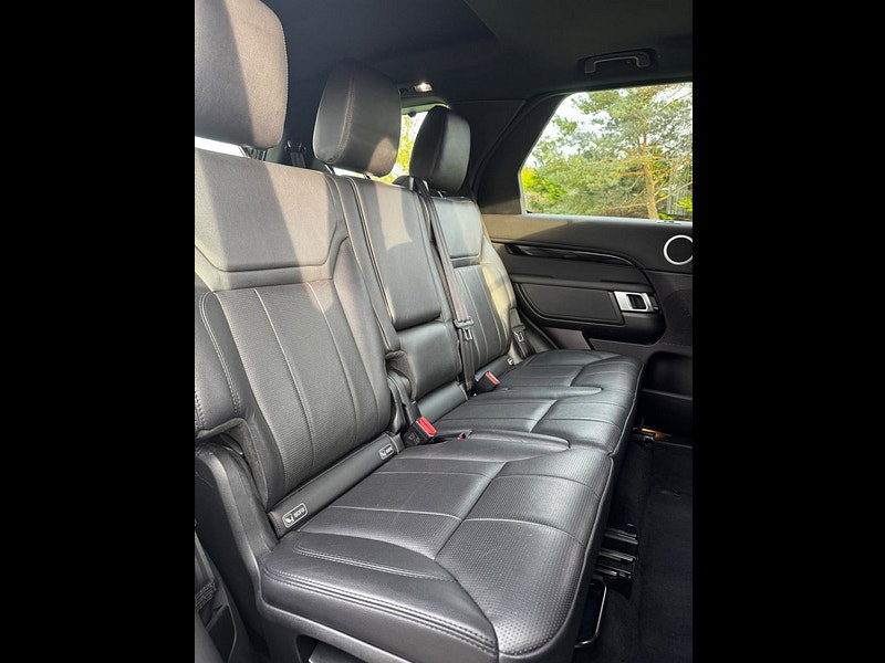 Land Rover DISCOVERY 3.0 SD V6 SE SUV 5dr Diesel Auto 4WD Euro 6 (s/s) (306 ps)