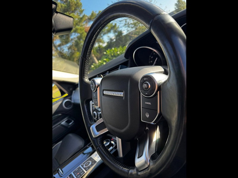 Land Rover DISCOVERY 3.0 TD V6 HSE Luxury SUV 5dr Diesel Auto 4WD Euro 6 (s/s) (258 ps)