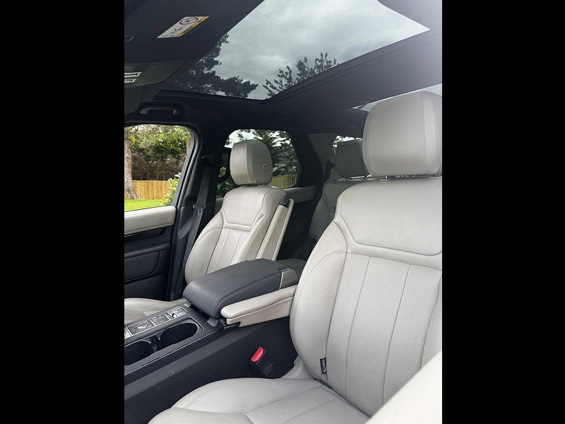 Land Rover DISCOVERY 3.0 TD V6 SE SUV 5dr Diesel Auto 4WD Euro 6 (s/s) (258 ps)