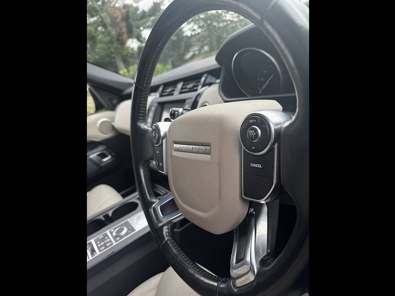 Land Rover DISCOVERY 3.0 TD V6 SE SUV 5dr Diesel Auto 4WD Euro 6 (s/s) (258 ps)