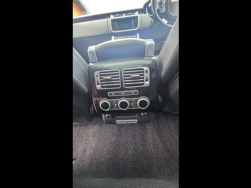 Land Rover Range Rover 3.0 TD V6 Vogue SE SUV 5dr Diesel Auto 4WD Euro 6 (s/s) (258 ps)