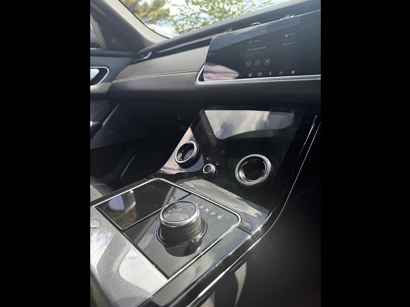 Land Rover Range Rover Velar 2.0 D180 R-Dynamic SE SUV 5dr Diesel Auto 4WD Euro 6 (s/s) (180 ps)