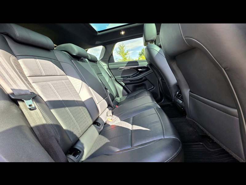 Land Rover Range Rover Evoque 2.0 D180 R-Dynamic HSE SUV 5dr Diesel Auto 4WD Euro 6 (s/s) (180 ps)