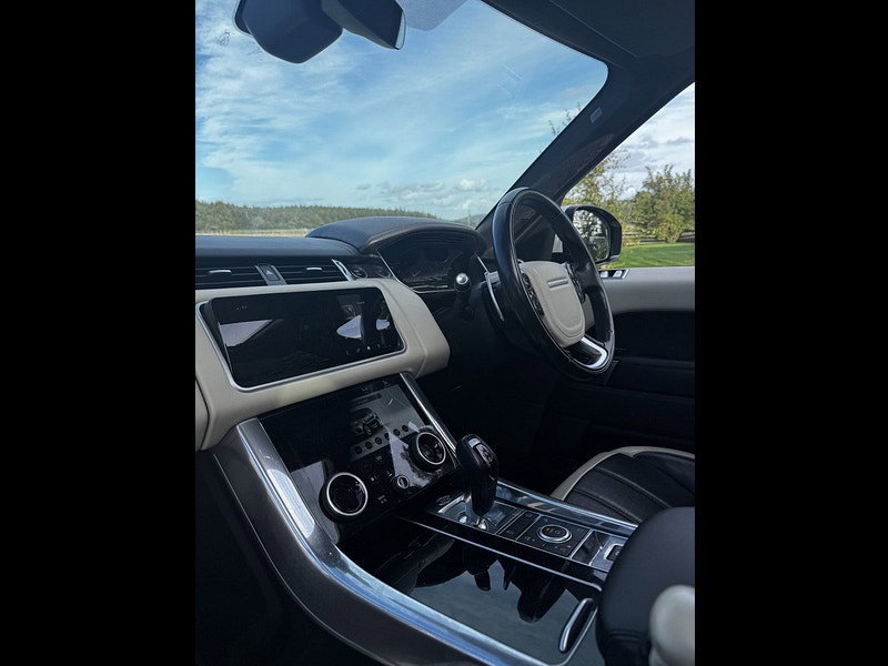 Land Rover Range Rover Sport 3.0 SD V6 Autobiography Dynamic SUV 5dr Diesel Auto 4WD Euro 6 (s/s) (306 ps)