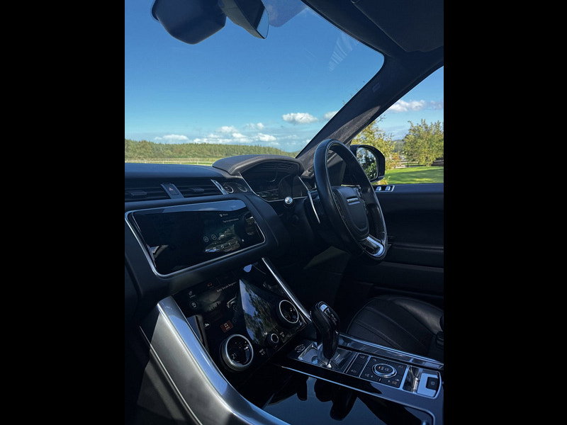 Land Rover Range Rover Sport 3.0 SD V6 Autobiography Dynamic SUV 5dr Diesel Auto 4WD Euro 6 (s/s) (306 ps)