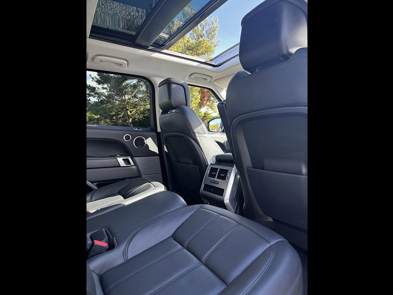 Land Rover Range Rover Sport 3.0 SD V6 HSE Dynamic SUV 5dr Diesel Auto 4WD Euro 6 (s/s) (306 ps)