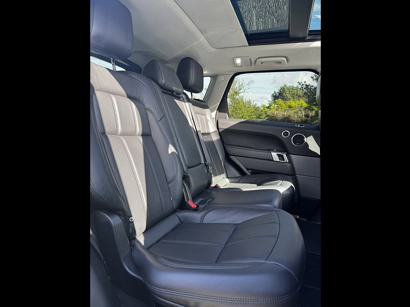 Land Rover Range Rover Sport 3.0 SD V6 HSE Dynamic SUV 5dr Diesel Auto 4WD Euro 6 (s/s) (306 ps)