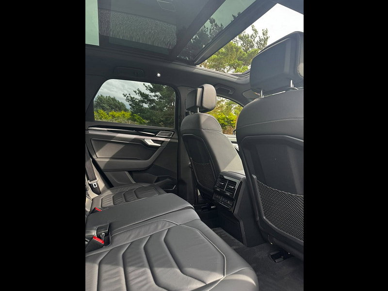 Volkswagen Touareg 3.0 TDI V6 Black Edition SUV 5dr Diesel Tiptronic 4Motion Euro 6 (s/s) (286 ps)