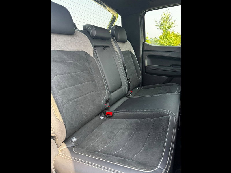 Volkswagen Amarok 2.0 TDI Style Pickup Double Cab 4dr Diesel Auto 4Motion Euro 6 (s/s) (205 ps)