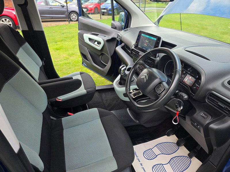 Citroen Berlingo 1.5 BlueHDi Flair M MPV 5dr Diesel Manual Euro 6 (100 ps)