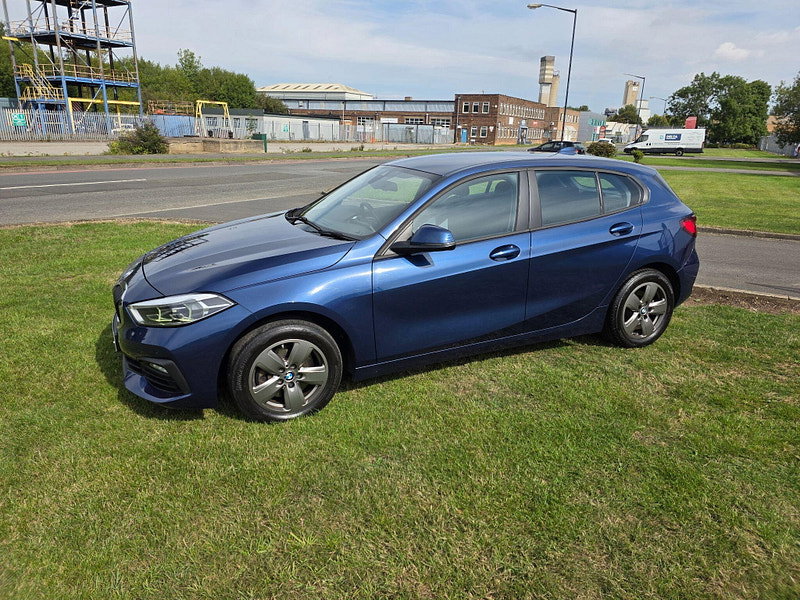 BMW 1 Series 1.5 116d SE Hatchback 5dr Diesel Manual Euro 6 (s/s) (116 ps)