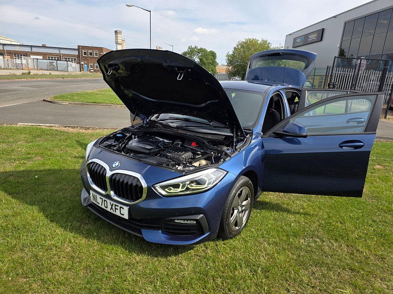 BMW 1 Series 1.5 116d SE Hatchback 5dr Diesel Manual Euro 6 (s/s) (116 ps)