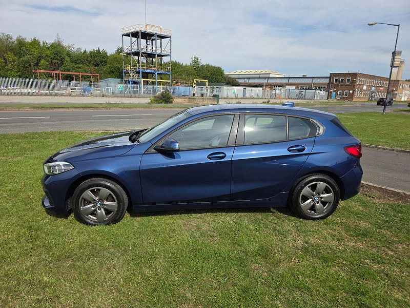 BMW 1 Series 1.5 116d SE Hatchback 5dr Diesel Manual Euro 6 (s/s) (116 ps)