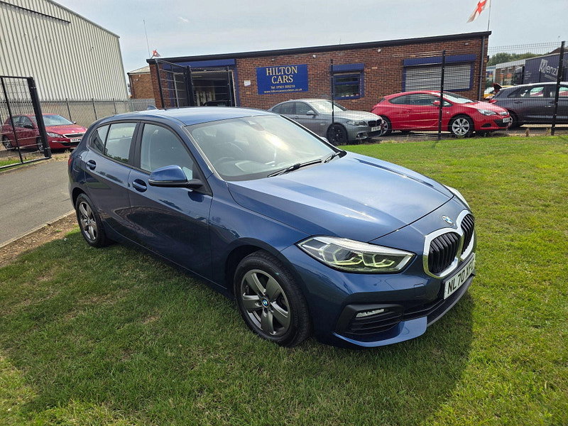 BMW 1 Series 1.5 116d SE Hatchback 5dr Diesel Manual Euro 6 (s/s) (116 ps)