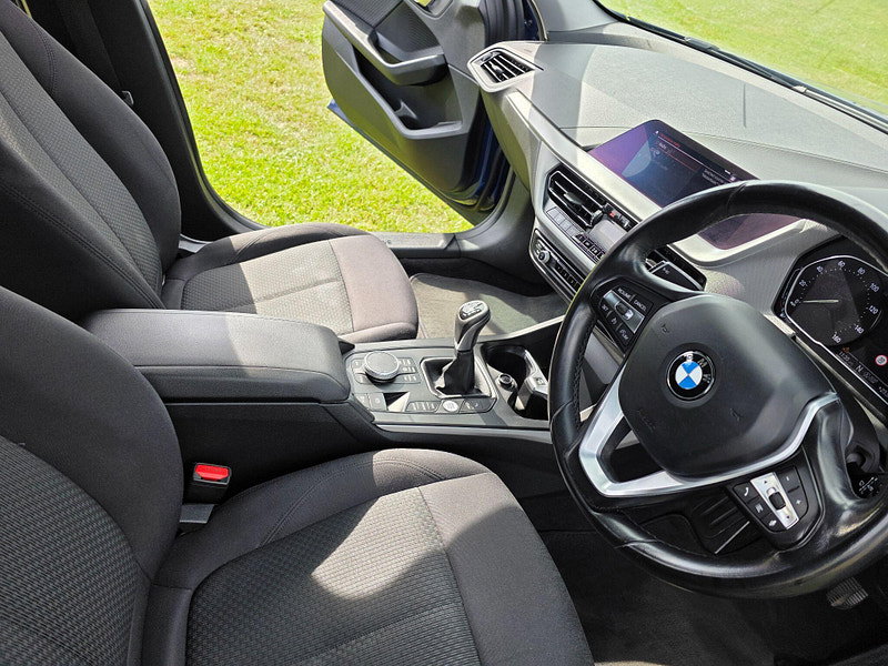 BMW 1 Series 1.5 116d SE Hatchback 5dr Diesel Manual Euro 6 (s/s) (116 ps)
