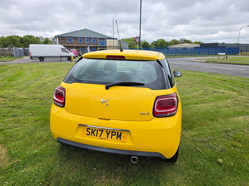 DS Automobiles DS 3 1.2 PureTech Chic Hatchback 3dr Petrol Manual Euro 6 (82 ps)