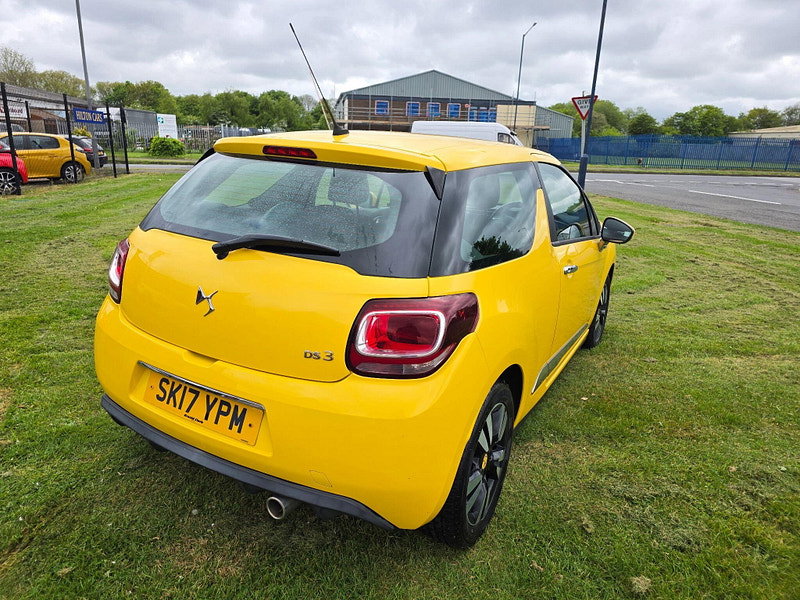 DS Automobiles DS 3 1.2 PureTech Chic Hatchback 3dr Petrol Manual Euro 6 (82 ps)