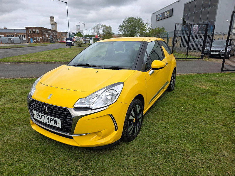 DS Automobiles DS 3 1.2 PureTech Chic Hatchback 3dr Petrol Manual Euro 6 (82 ps)