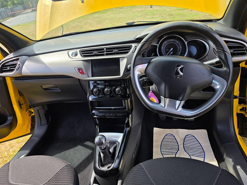 DS Automobiles DS 3 1.2 PureTech Chic Hatchback 3dr Petrol Manual Euro 6 (82 ps)