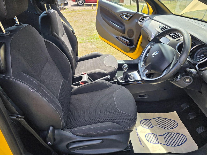 DS Automobiles DS 3 1.2 PureTech Chic Hatchback 3dr Petrol Manual Euro 6 (82 ps)