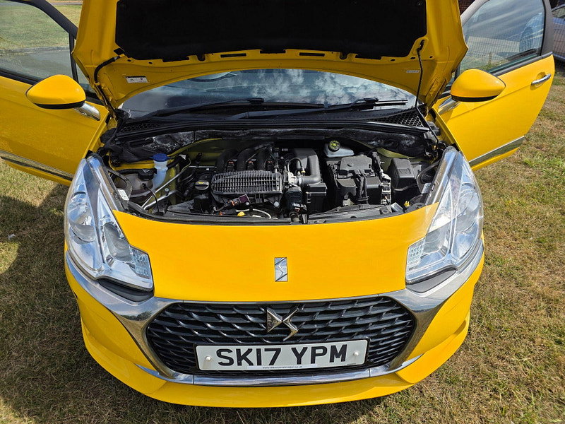 DS Automobiles DS 3 1.2 PureTech Chic Hatchback 3dr Petrol Manual Euro 6 (82 ps)