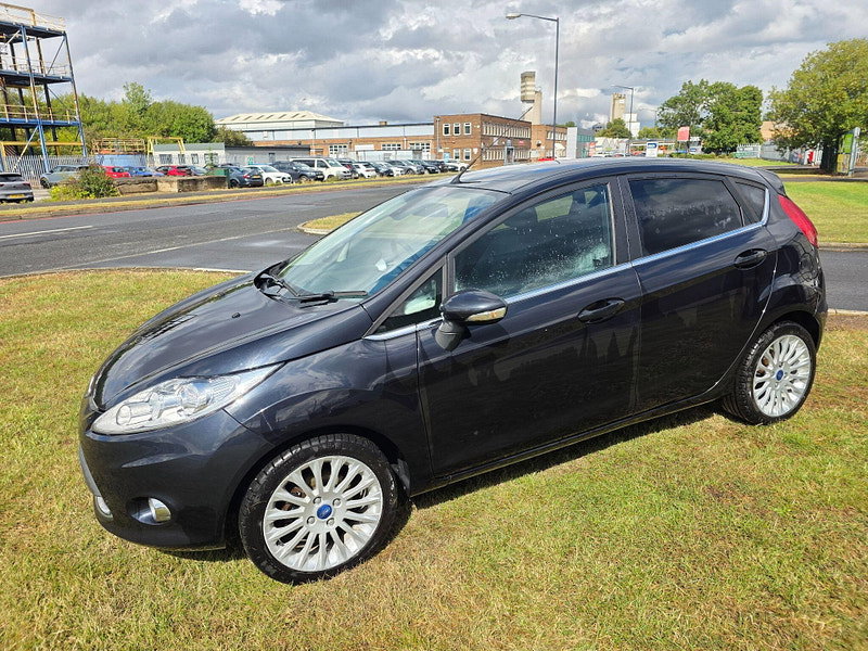 Ford Fiesta 1.4 Titanium Hatchback 5dr Petrol Automatic (154 g/km, 94 bhp)