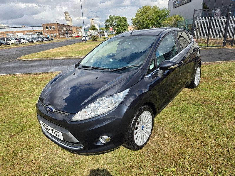 Ford Fiesta 1.4 Titanium Hatchback 5dr Petrol Automatic (154 g/km, 94 bhp)
