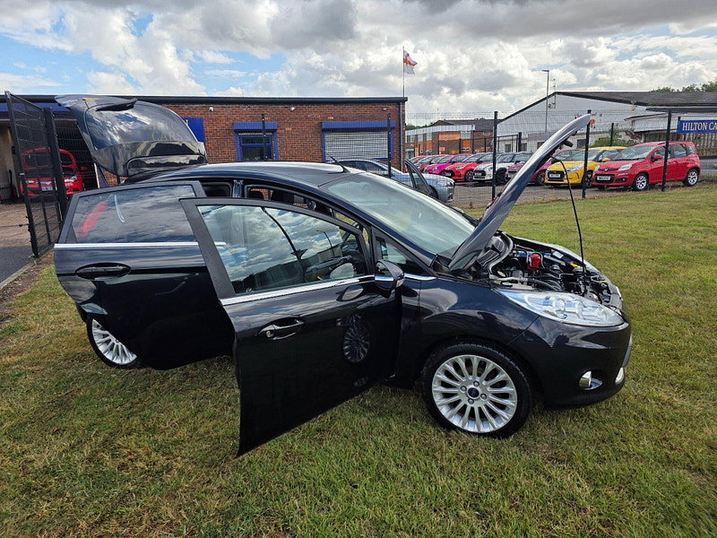 Ford Fiesta 1.4 Titanium Hatchback 5dr Petrol Automatic (154 g/km, 94 bhp)