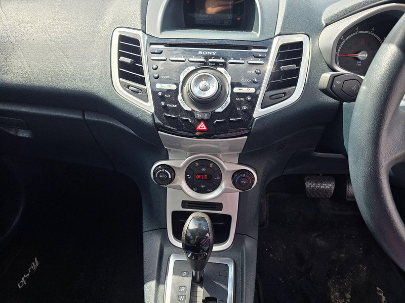 Ford Fiesta 1.4 Titanium Hatchback 5dr Petrol Automatic (154 g/km, 94 bhp)