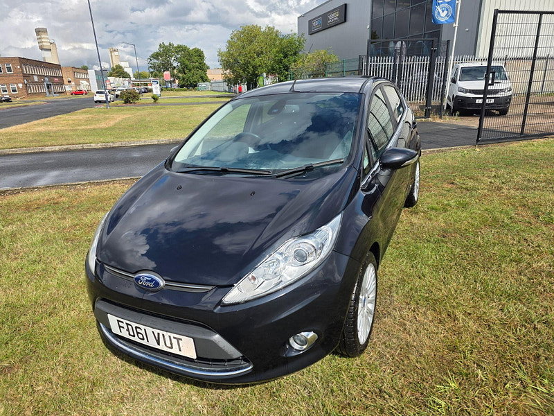 Ford Fiesta 1.4 Titanium Hatchback 5dr Petrol Automatic (154 g/km, 94 bhp)