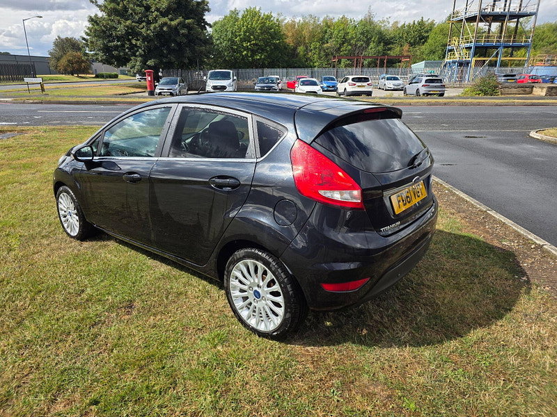 Ford Fiesta 1.4 Titanium Hatchback 5dr Petrol Automatic (154 g/km, 94 bhp)