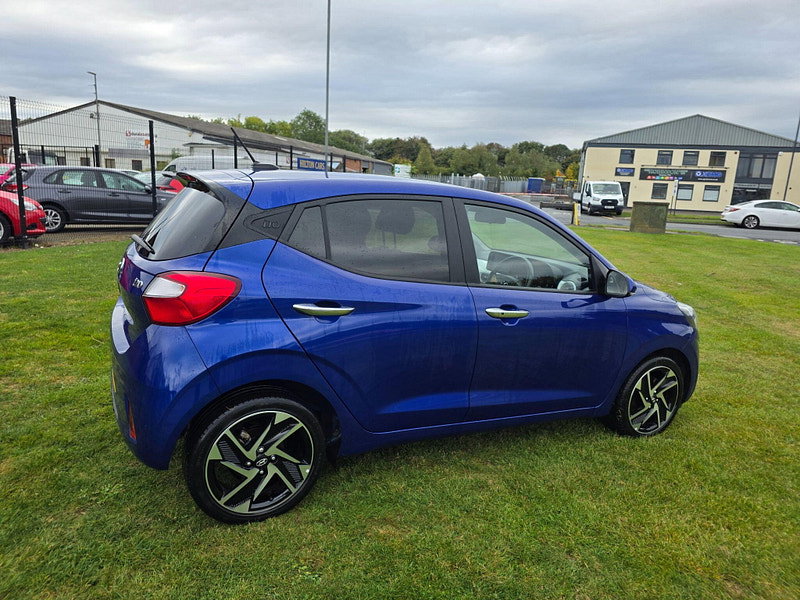 Hyundai I10 1.0 Premium Hatchback 5dr Petrol Manual Euro 6 (s/s) (67 ps)