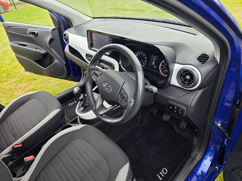 Hyundai I10 1.0 Premium Hatchback 5dr Petrol Manual Euro 6 (s/s) (67 ps)