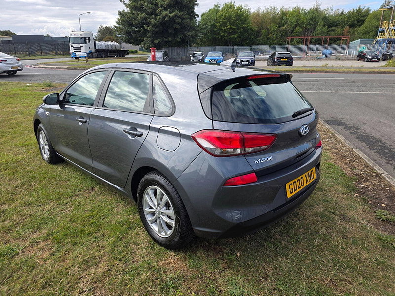 Hyundai I30 1.6 CRDi SE Hatchback 5dr Diesel Manual Euro 6 (s/s) (115 ps)