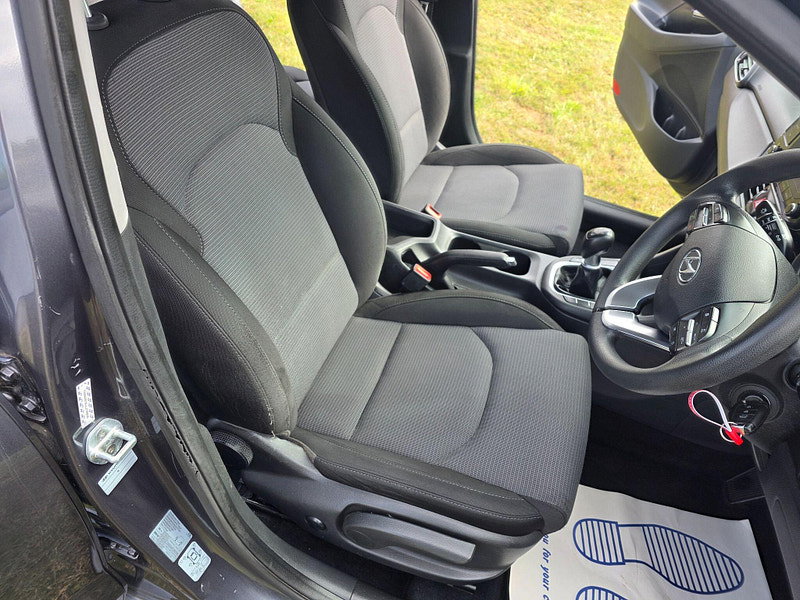 Hyundai I30 1.6 CRDi SE Hatchback 5dr Diesel Manual Euro 6 (s/s) (115 ps)