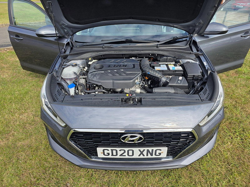 Hyundai I30 1.6 CRDi SE Hatchback 5dr Diesel Manual Euro 6 (s/s) (115 ps)