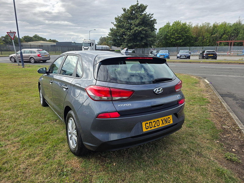 Hyundai I30 1.6 CRDi SE Hatchback 5dr Diesel Manual Euro 6 (s/s) (115 ps)