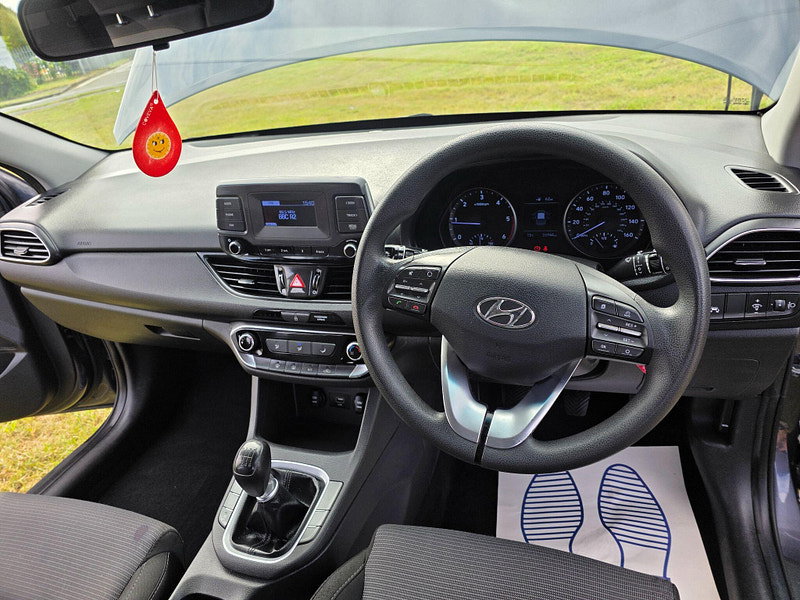 Hyundai I30 1.6 CRDi SE Hatchback 5dr Diesel Manual Euro 6 (s/s) (115 ps)